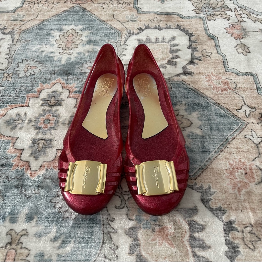 Salvatore Ferragamo Red Bermuda Jelly Flats With Gold Buckle
